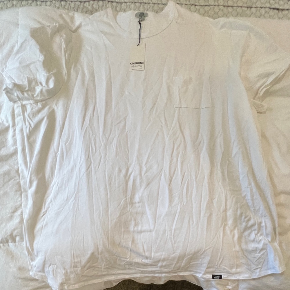 Men’s One Bone Pocket T-Shirt